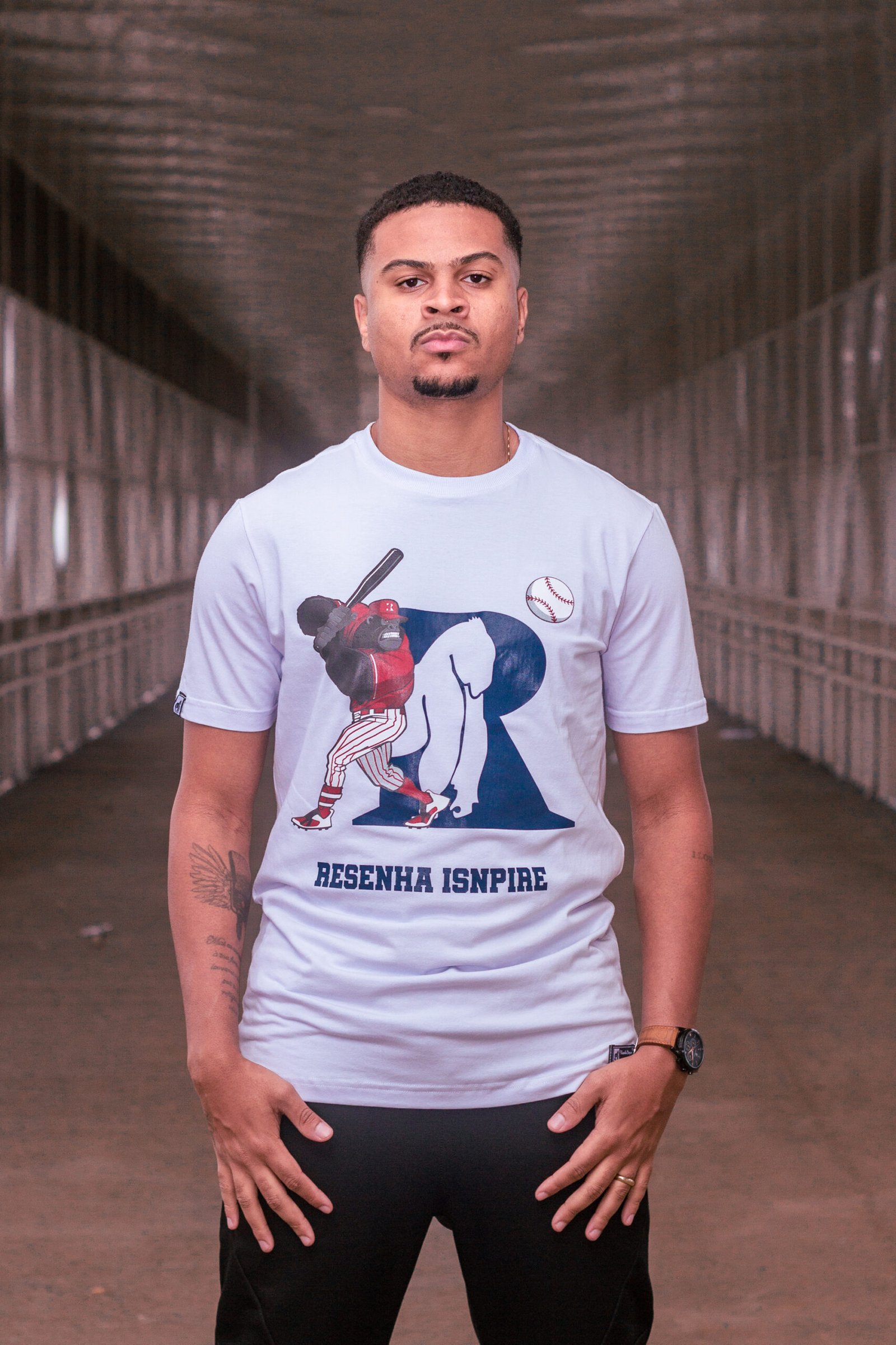 T-SHIRT SLIM GORILA BATTER