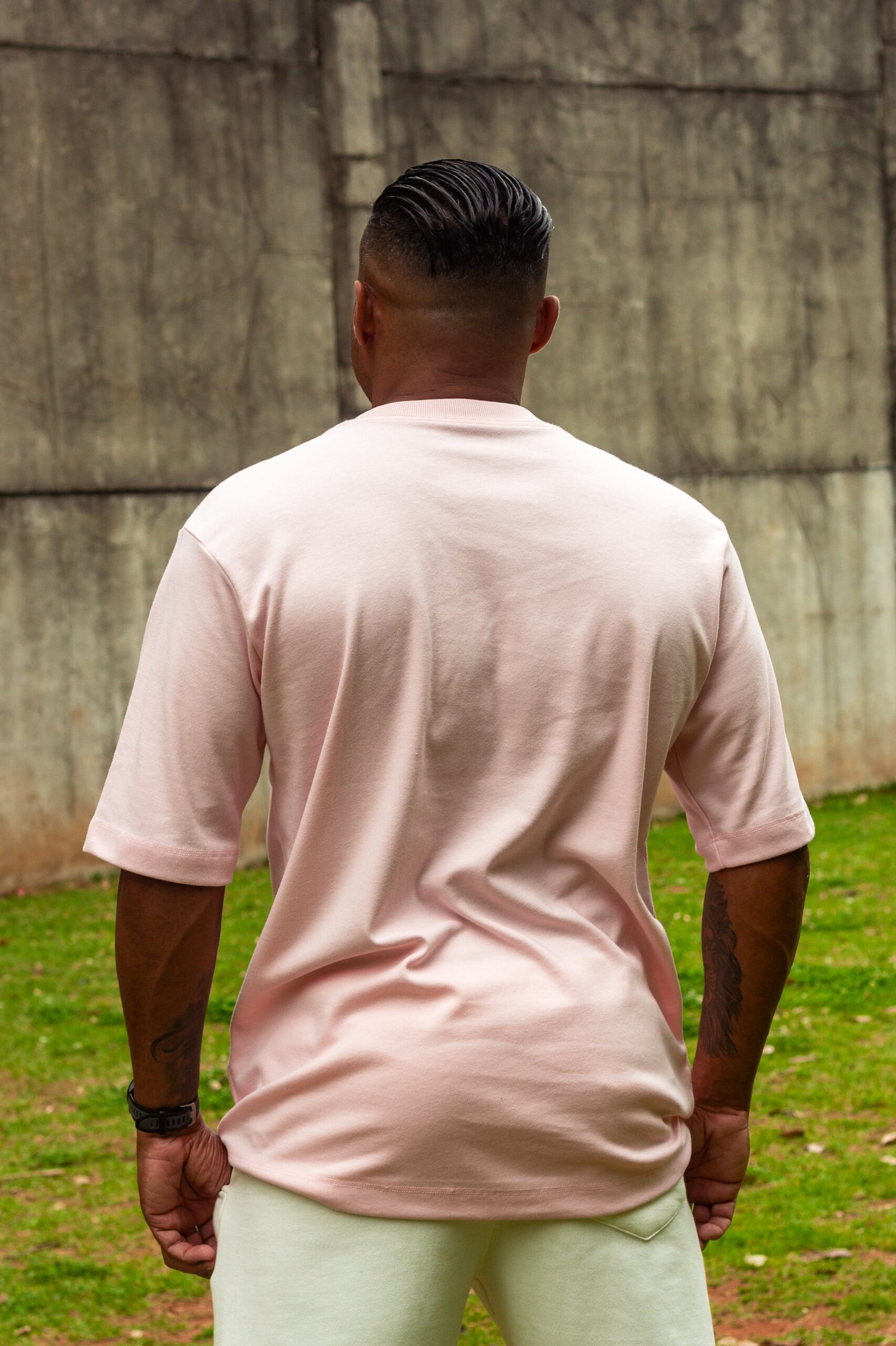 CAMISETA OVERSIZED ESSENTIAL-ROSA - Imagem 4