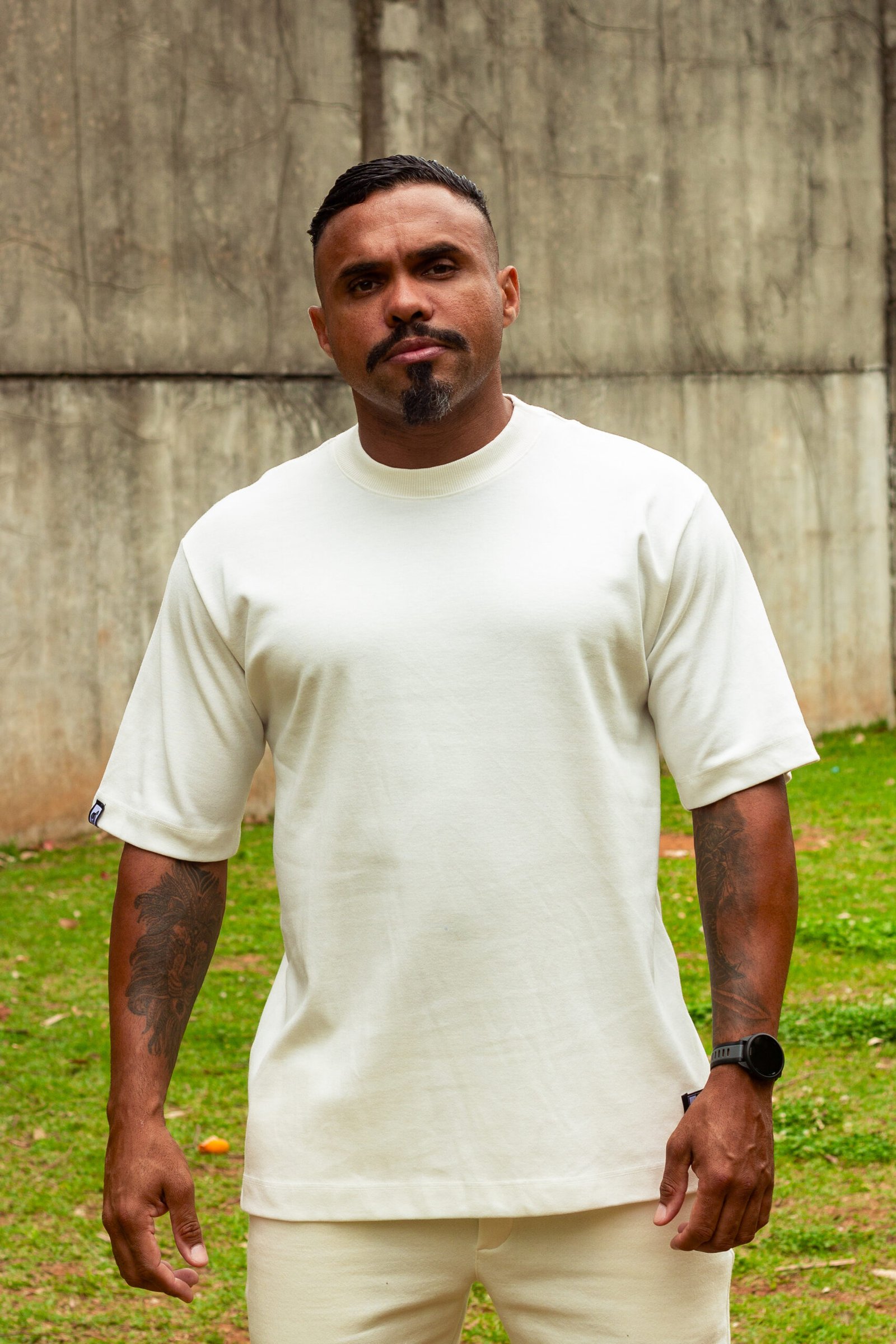 CAMISETA OVER BASIC INSPIRED OFFWHITE