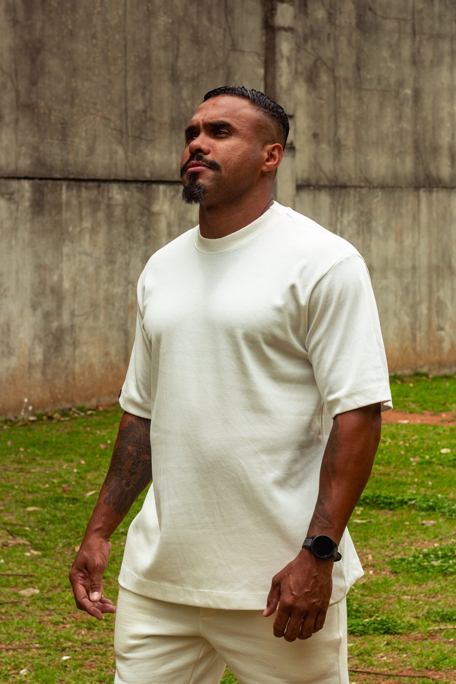 CAMISETA OVER BASIC INSPIRED OFFWHITE - Imagem 3