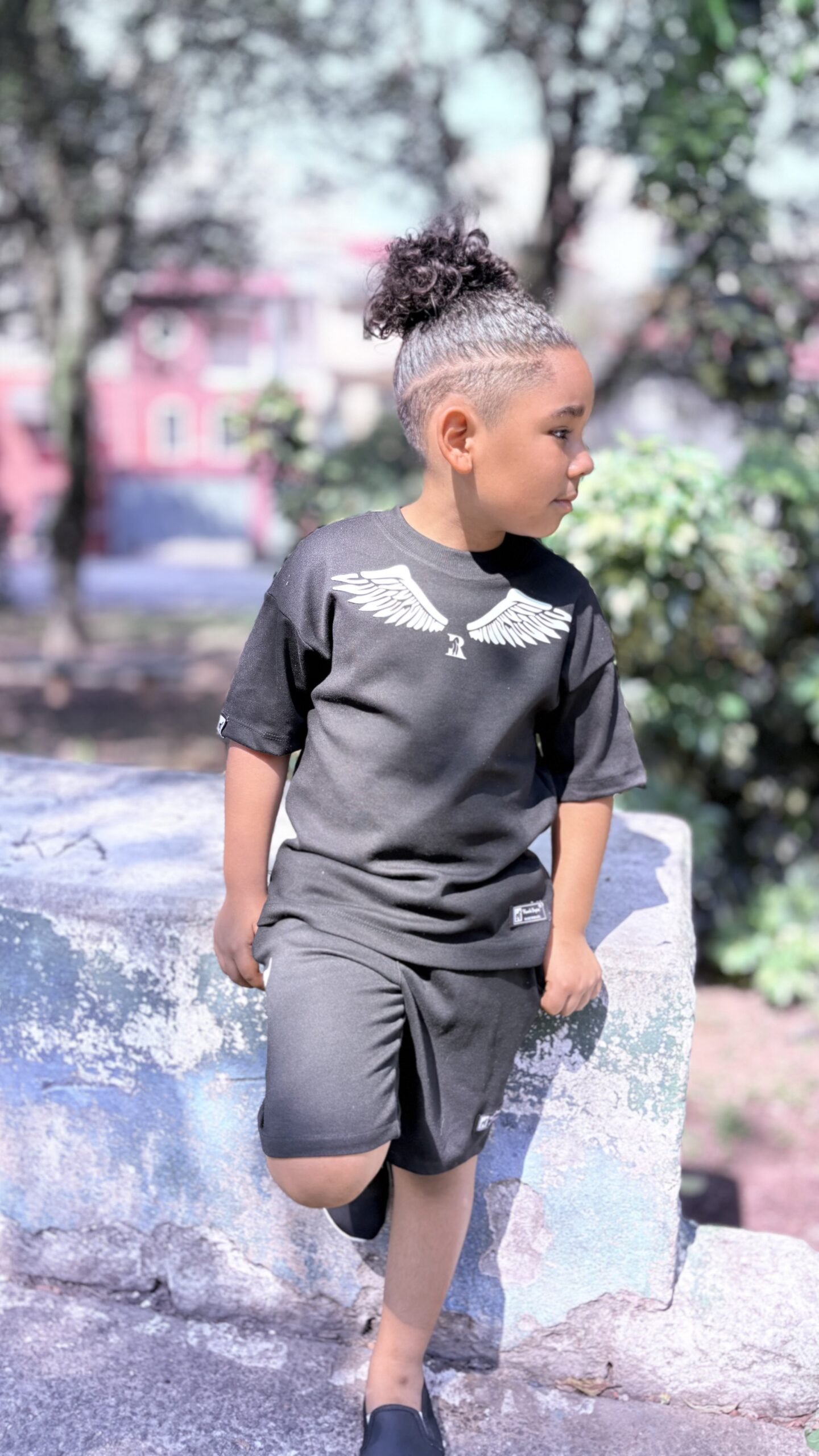 CAMISETA OVER KIDS WINGS BLACK